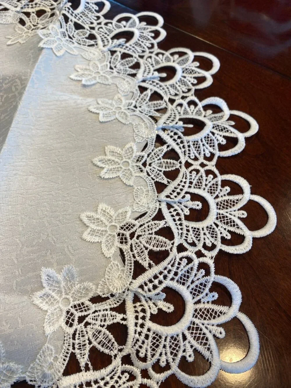 Round White Jacquard Lace Table Top Centerpiece Doily Placemat 23”